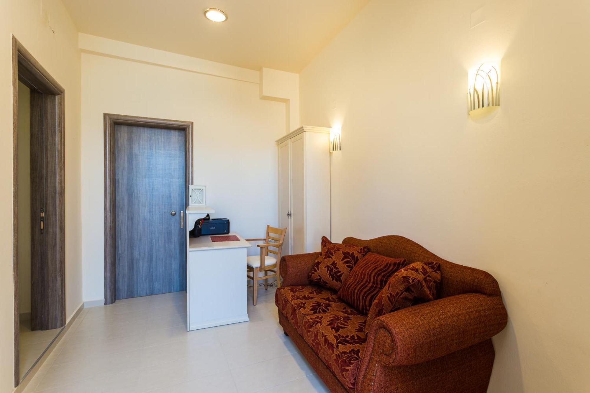 Polyxenia Suites Rethimnon Buitenkant foto