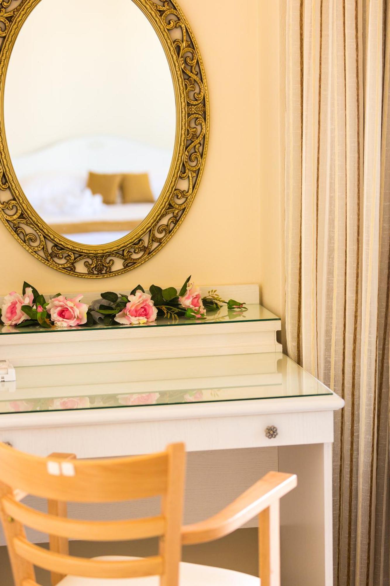 Polyxenia Suites Rethimnon Buitenkant foto