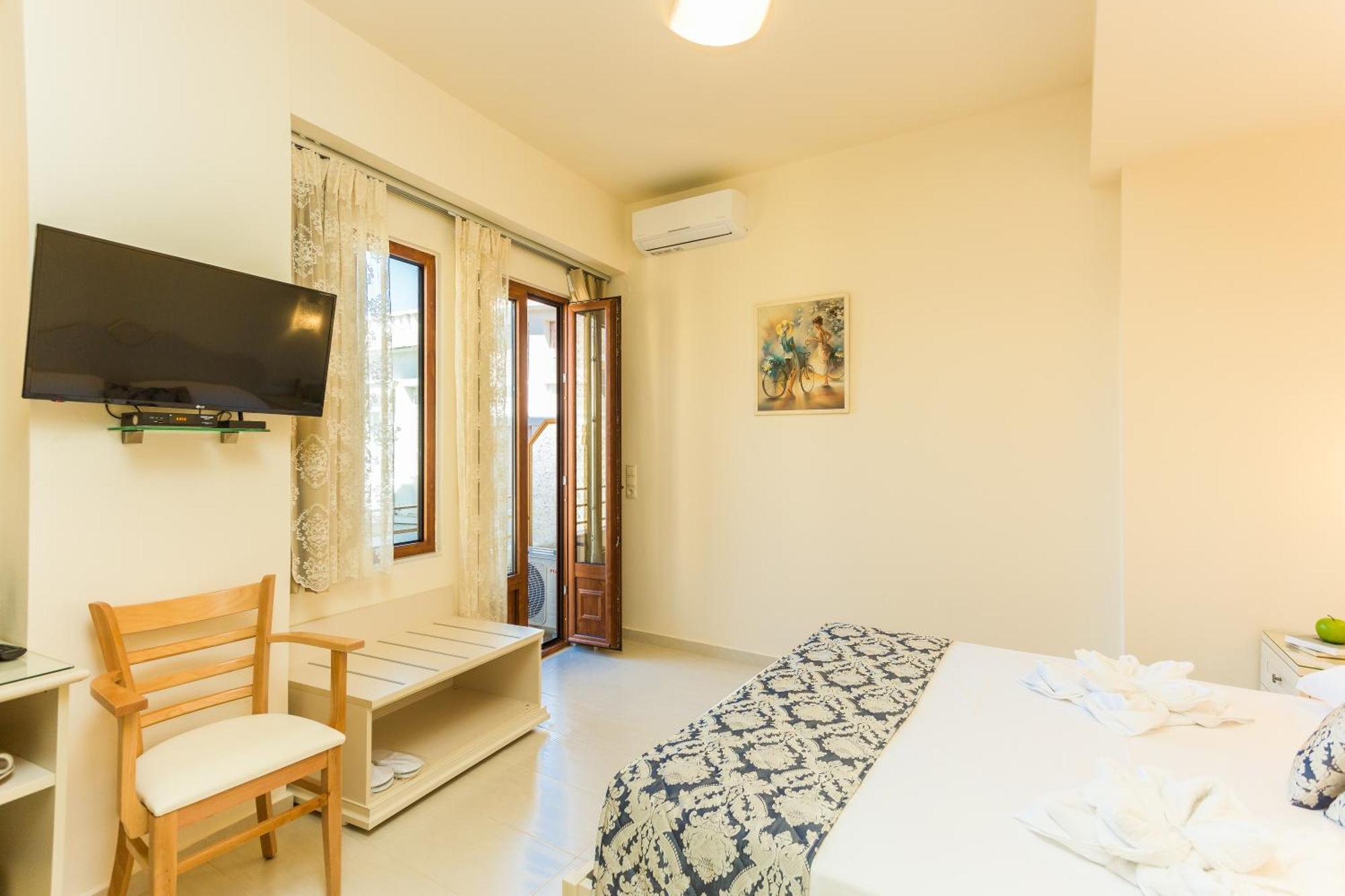 Polyxenia Suites Rethimnon Buitenkant foto