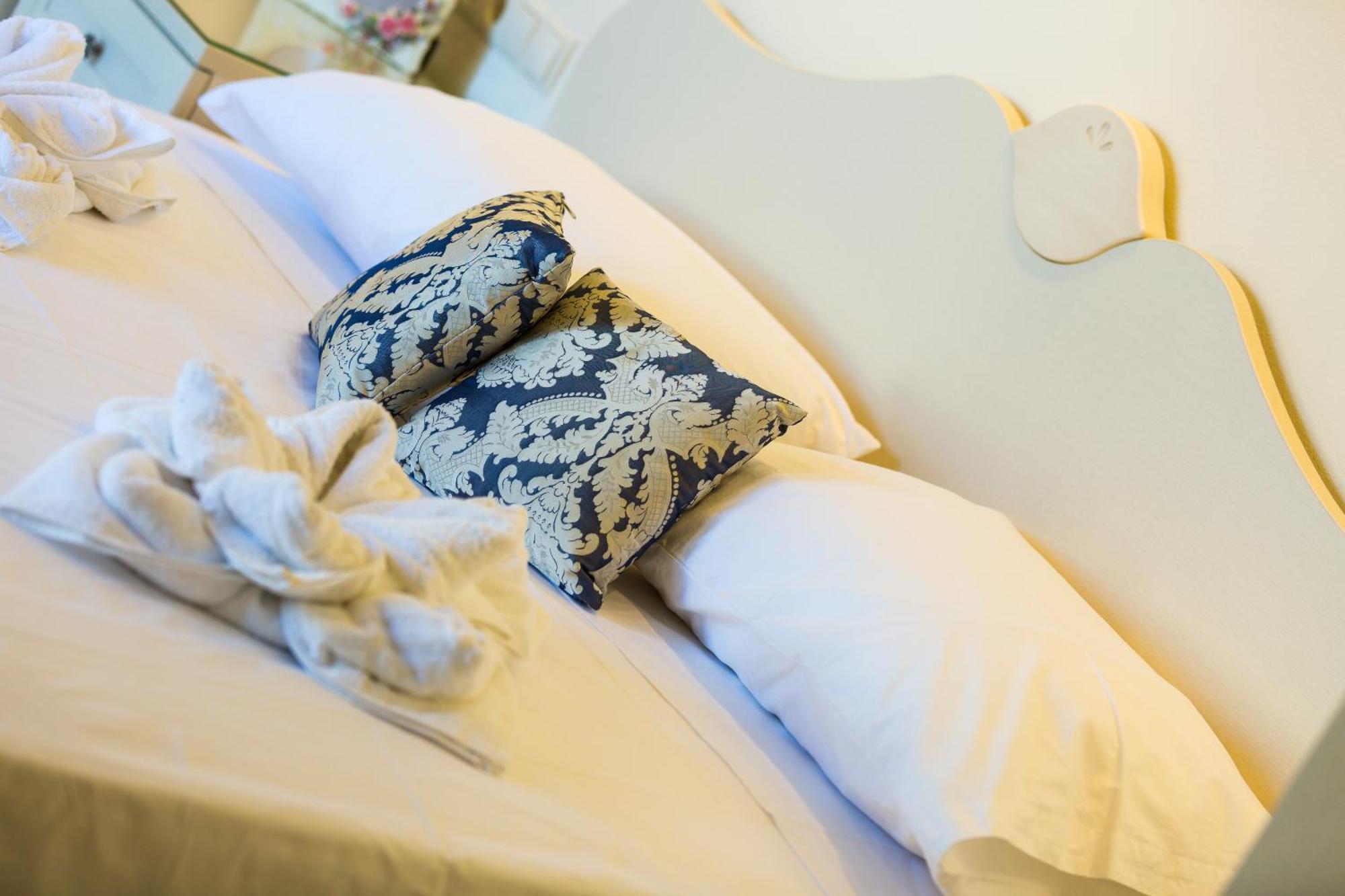 Polyxenia Suites Rethimnon Buitenkant foto