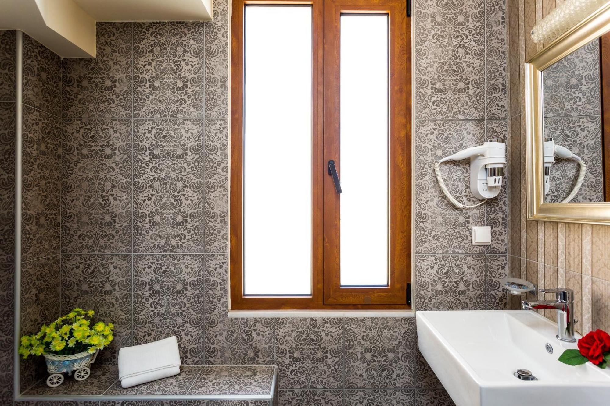 Polyxenia Suites Rethimnon Buitenkant foto