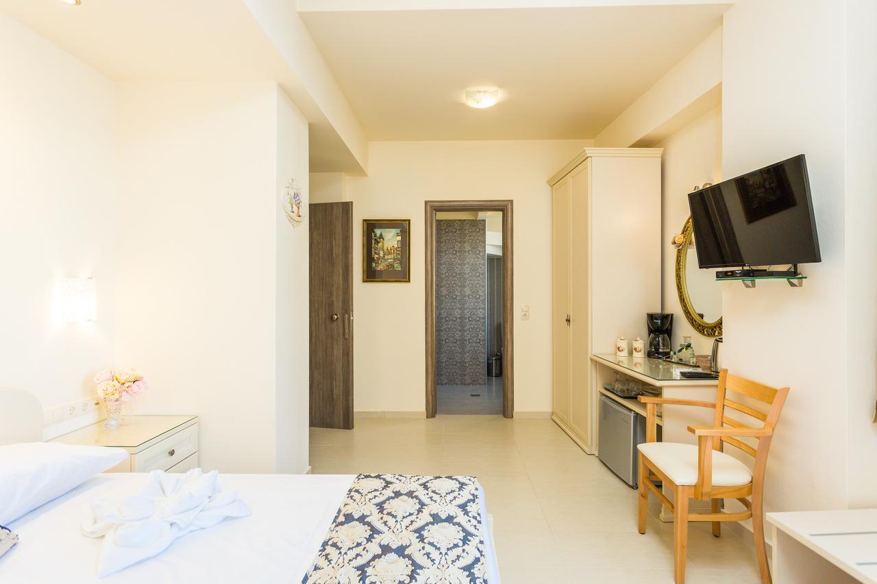 Polyxenia Suites Rethimnon Buitenkant foto